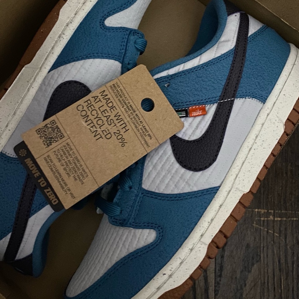 Nike Dunk Low SE Toasty Rift Blue